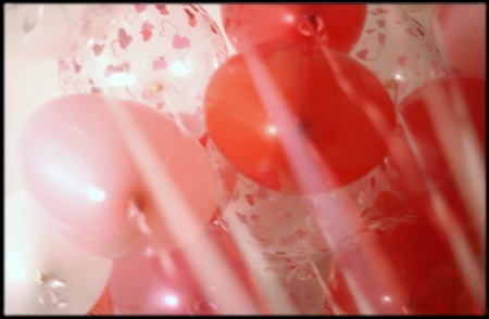 red balloons